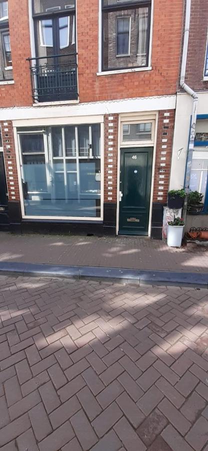 Iru, Not For Parties, Not A Hotel, Room With No Kitchen Amsterdam Exterior photo